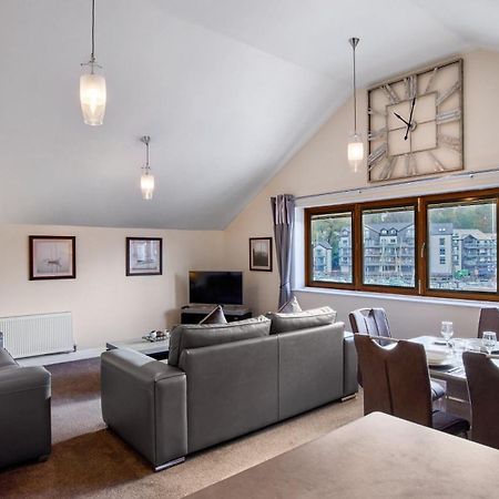 Lake District Apartment At Windermere Marina Village 보우네스온윈더미어 외부 사진